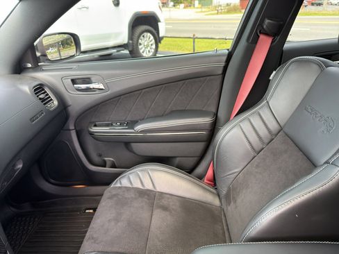 Used 2022 Dodge Charger SRT Hellcat w/ Alcantara Interior Package RWD image 40
