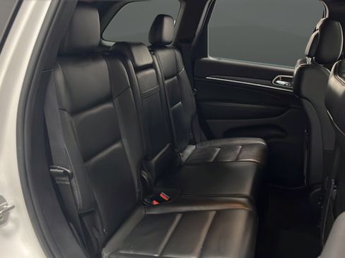 Used 2019 Jeep Grand Cherokee Limited AWD/4WD image 25