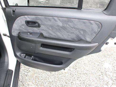 Used 2004 Honda CR-V EX image 23