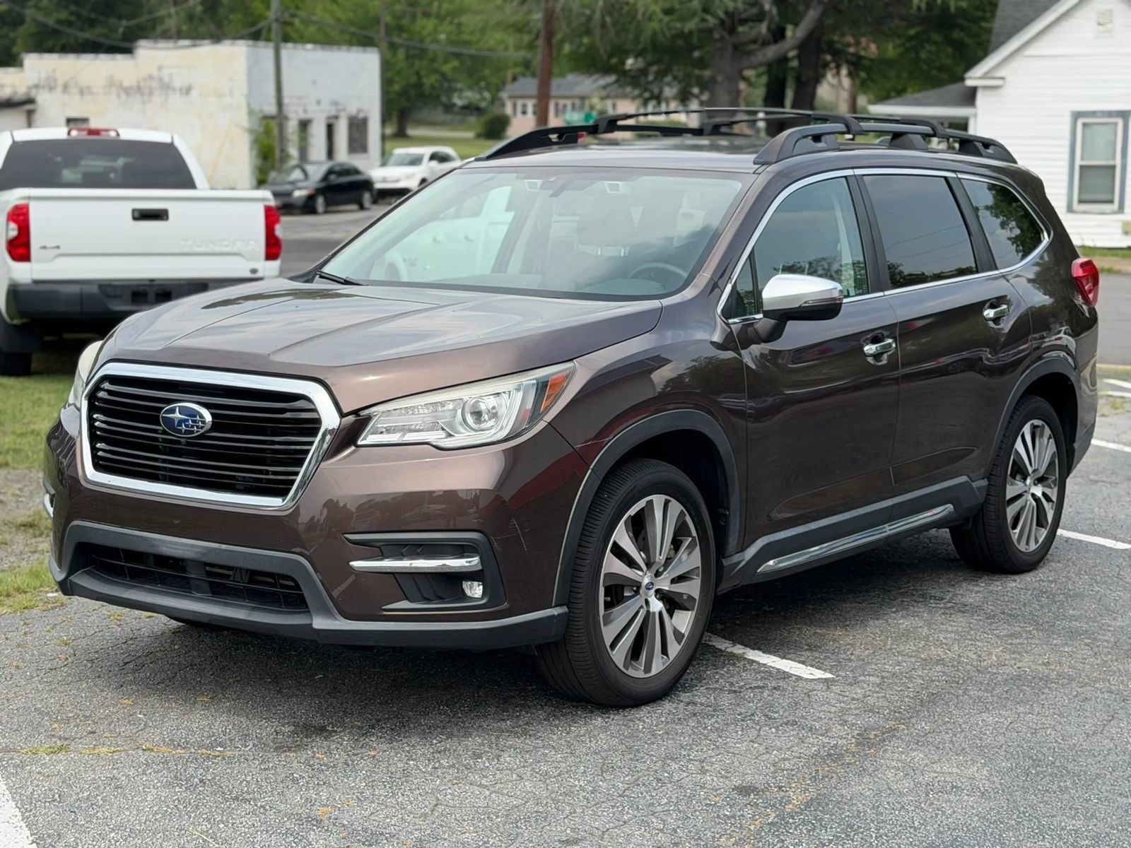 Used 2020 Subaru Ascent Touring w/ Popular Package #3 AWD/4WD image 1