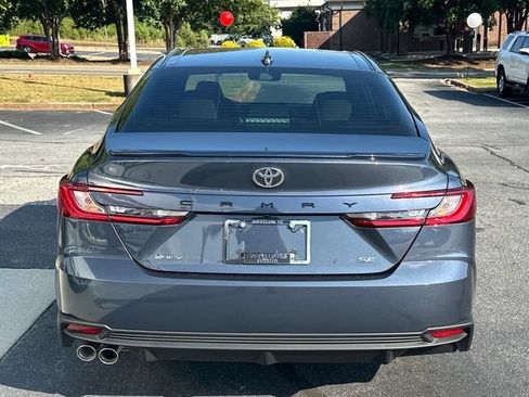 Used 2026 Toyota Camry SE w/ Convenience Package FWD image 4