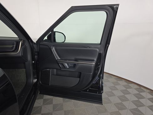 Used 2024 Rivian R1S Adventure Quad AWD/4WD image 18