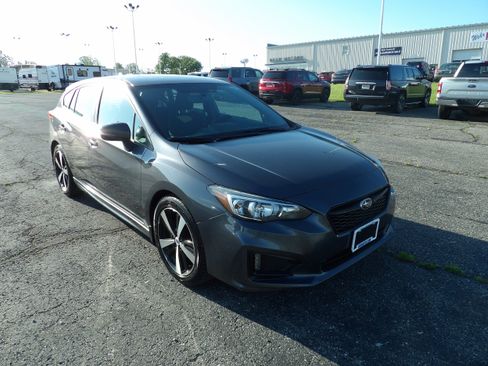 Used 2018 Subaru Impreza 2.0i Sport AWD/4WD image 4