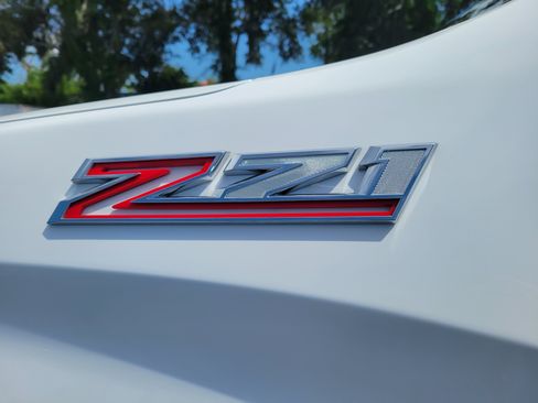 Certified 2025 Chevrolet Silverado 1500 RST AWD/4WD image 13