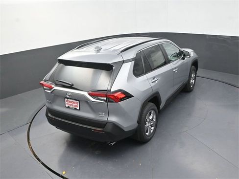 New 2025 Toyota RAV4 XLE image 25