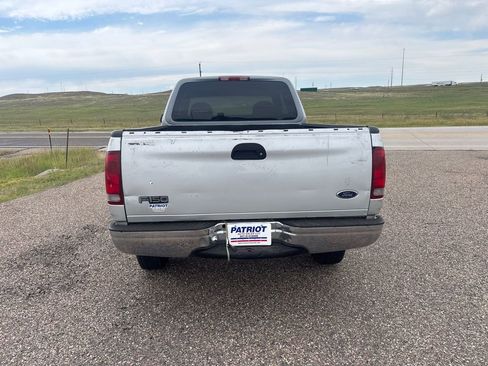 Used 1998 Ford F150 XLT image 4