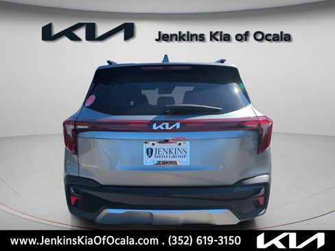 New 2026 Kia Seltos S image 4