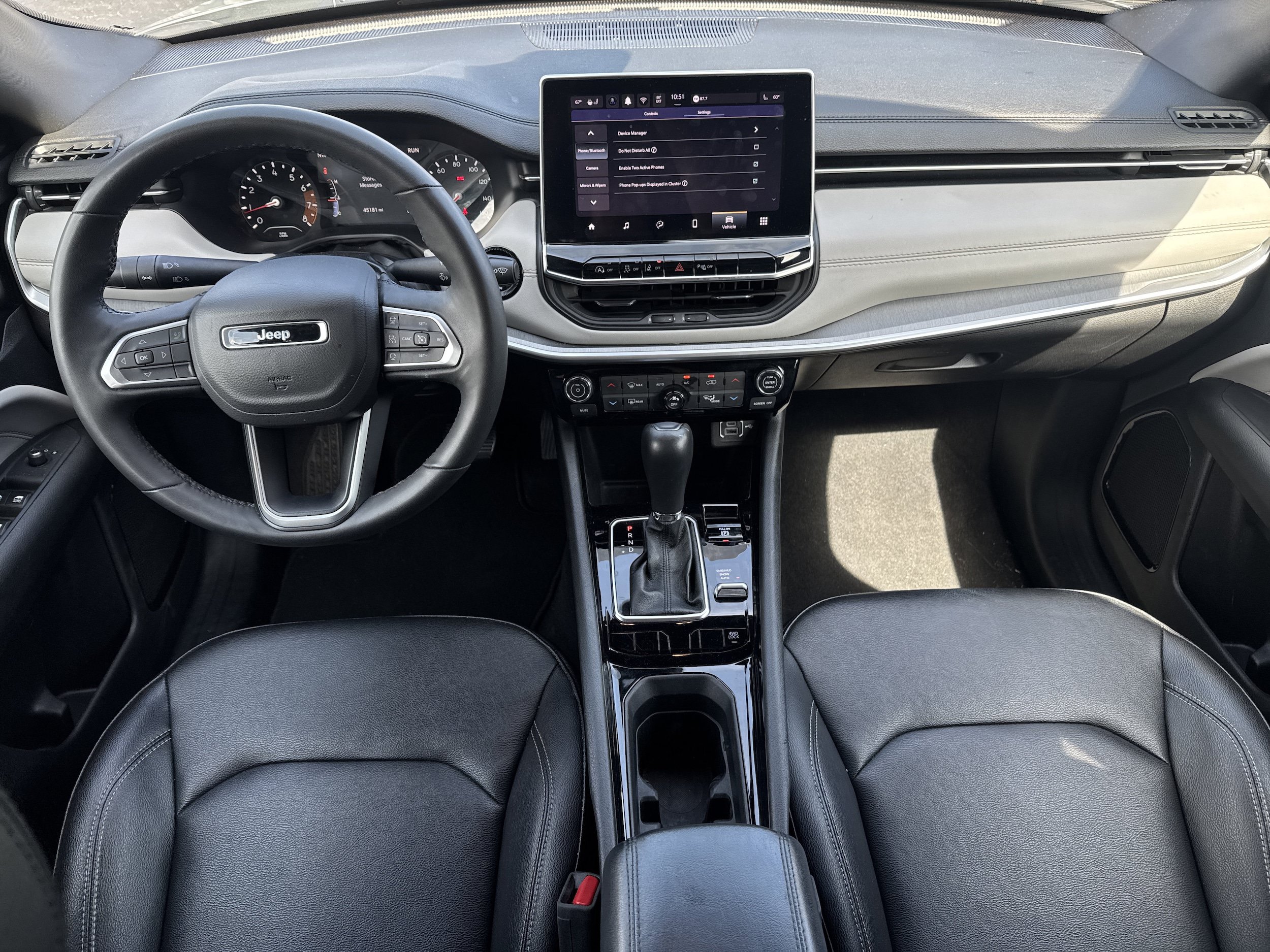 Used 2025 Jeep Compass Limited AWD/4WD image 19