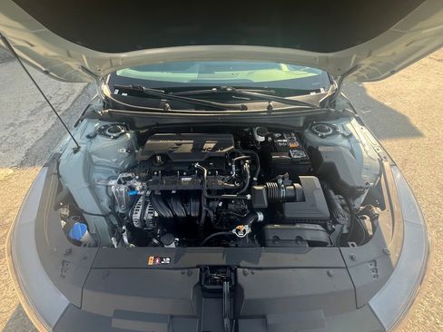 Used 2025 Kia K4 FWD image 12