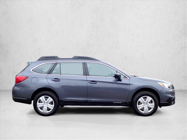 Used 2016 Subaru Outback 2.5i AWD/4WD image 5