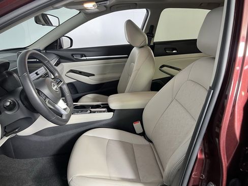 Used 2024 Nissan Altima 2.5 SL image 22