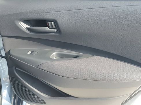 Certified 2023 Toyota Corolla LE image 40