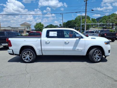 New 2026 RAM 1500 Tungsten w/ Trailer Tow Group AWD/4WD image 3