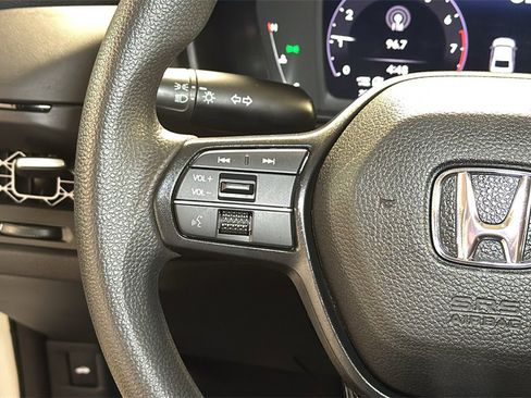 Used 2023 Honda Accord EX image 20