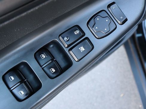 Used 2019 Hyundai Kona SEL image 26