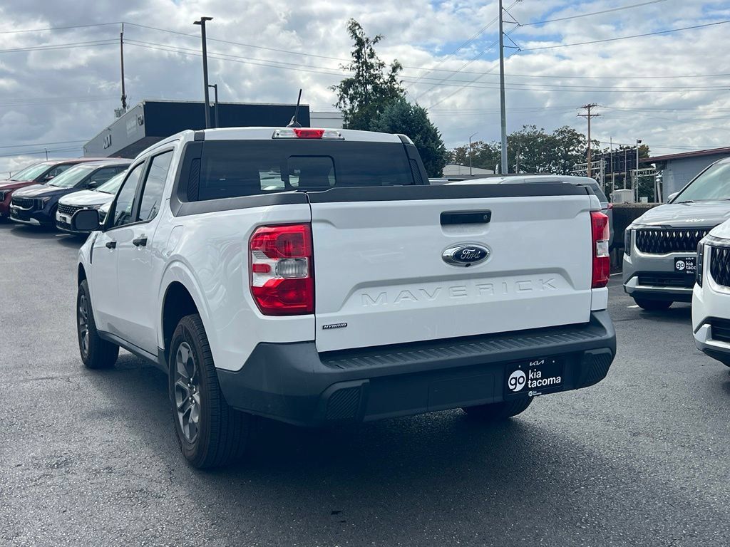 Used 2022 Ford Maverick XLT FWD image 5