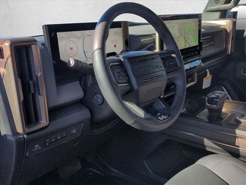 New 2025 GMC Hummer EV 2X w/ LPO, Cargo Utility Package AWD/4WD image 9