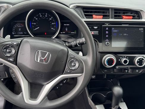 Used 2019 Honda Fit EX image 17
