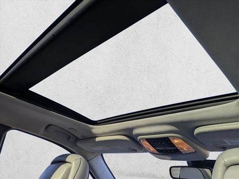 Used 2018 Jeep Grand Cherokee Summit image 19