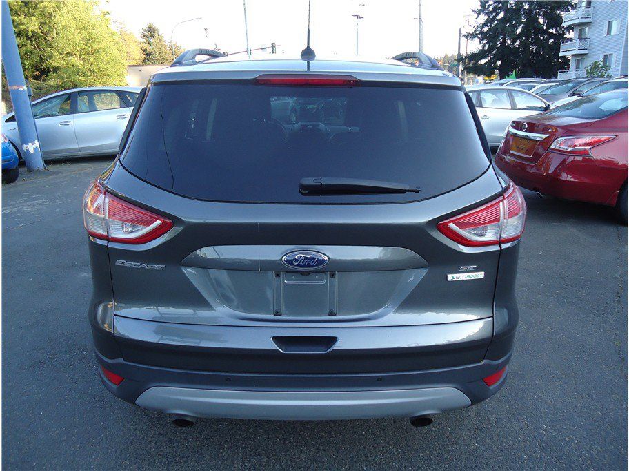 Used 2016 Ford Escape SE w/ SE Leather Comfort Package FWD image 7