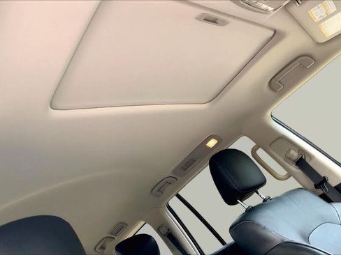 Used 2024 INFINITI QX80 Luxe RWD image 14