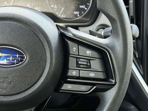 Used 2024 Subaru Crosstrek 2.0i Premium AWD/4WD image 12