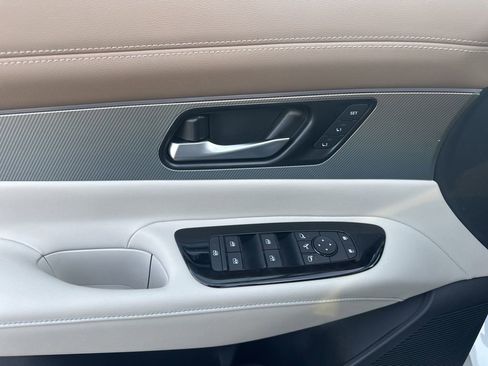 New 2026 Nissan Murano Platinum AWD/4WD image 11