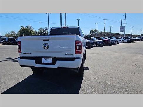 Used 2024 RAM 2500 Laramie w/ Safety Group image 30