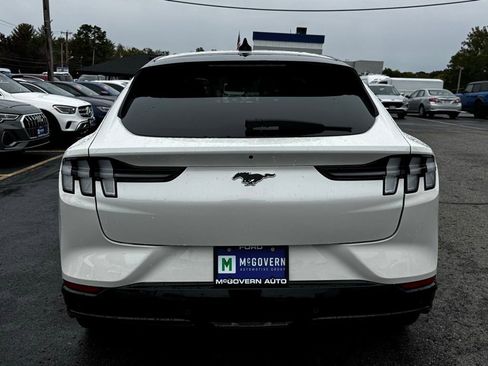 Used 2024 Ford Mustang Mach-E Premium image 9
