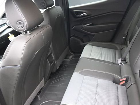 New 2026 Chevrolet Trax LT w/ LT Convenience Package image 9