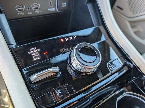 Used 2023 Jeep Grand Cherokee 4WD 4xe image 27