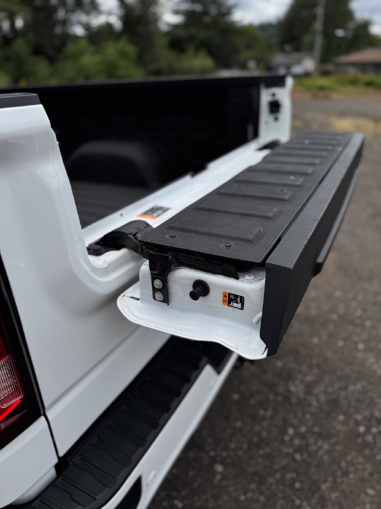 Used 2022 GMC Sierra 1500 AT4 w/ AT4 Premium Package AWD/4WD image 13