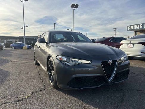 Used 2018 Alfa Romeo Giulia Ti Sport w/ Quick Order Package 22U Sport image 2