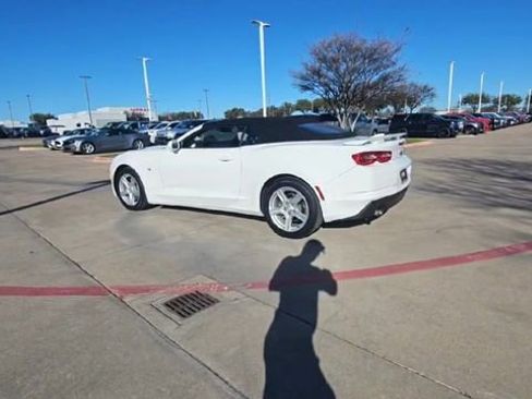 Used 2023 Chevrolet Camaro LT image 6