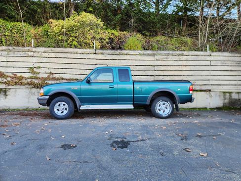 Used 1998 Ford Ranger XLT image 11