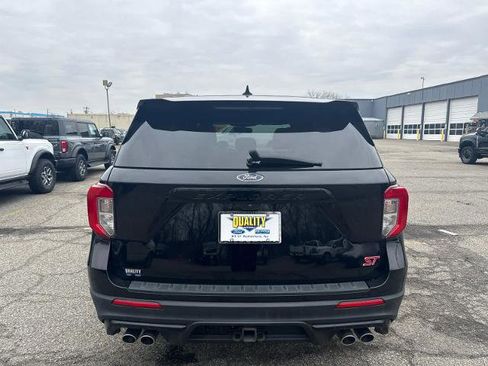 Certified 2022 Ford Explorer ST w/ Equipment Group 401A image 4