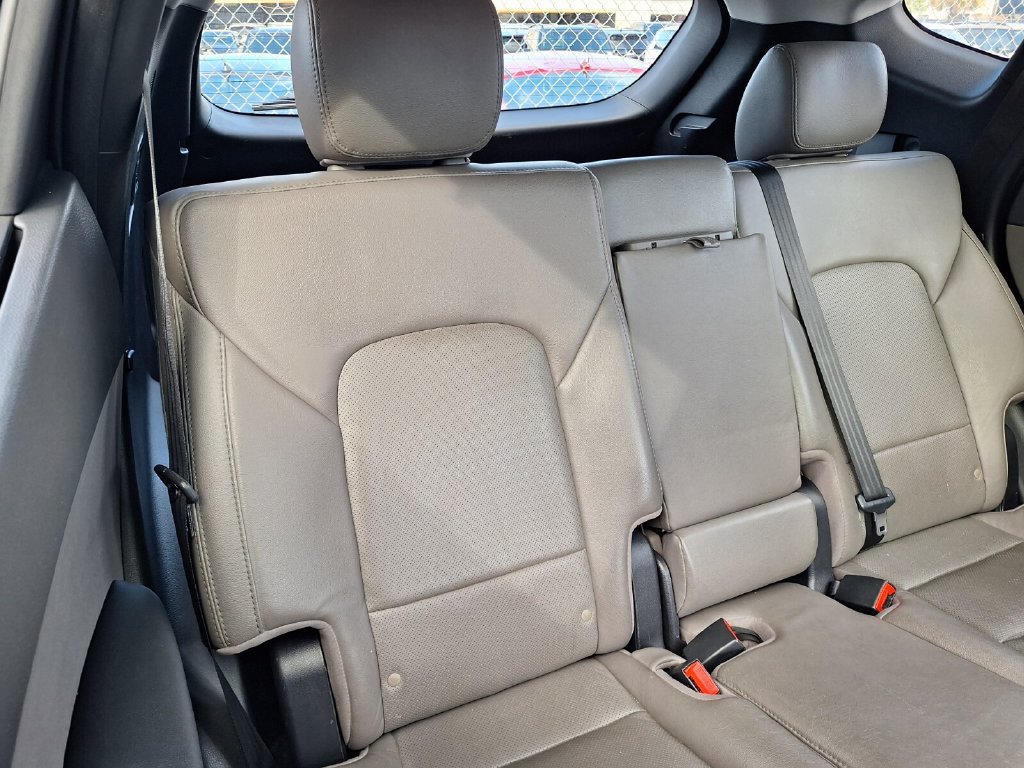 Used 2017 Hyundai Santa Fe Sport w/ 2.4L Tech Package 04 FWD image 31