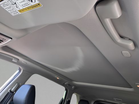 Certified 2024 Nissan Rogue Platinum image 20