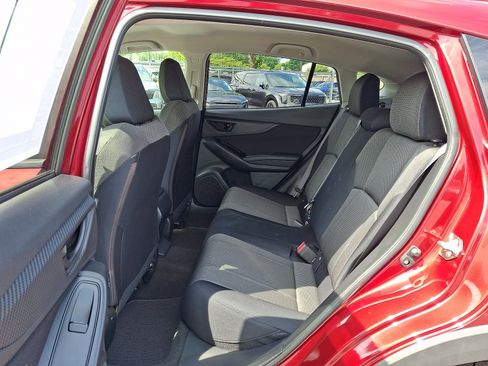 Used 2019 Subaru Crosstrek 2.0i AWD/4WD image 11
