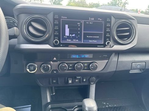 Used 2023 Toyota Tacoma TRD Off-Road AWD/4WD image 5
