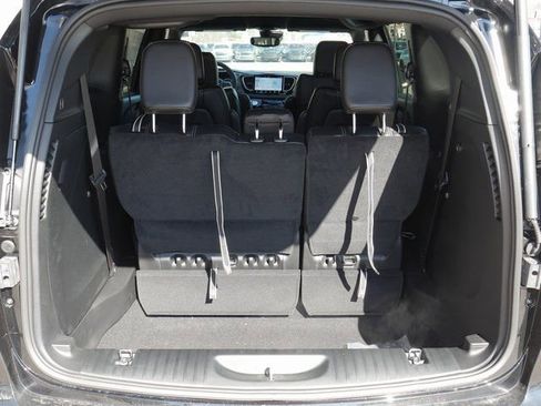 New 2026 Chrysler Pacifica Select image 10