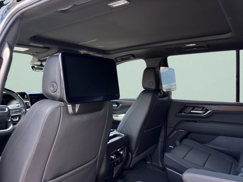 New 2026 GMC Yukon Denali w/ Denali Reserve Package AWD/4WD image 22
