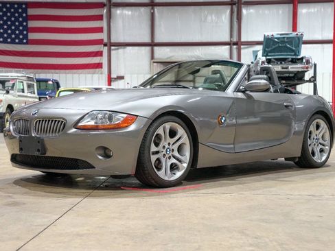 Used 2003 BMW Z4 3.0i RWD image 1