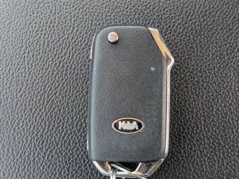 Used 2021 Kia Forte Sedan image 36