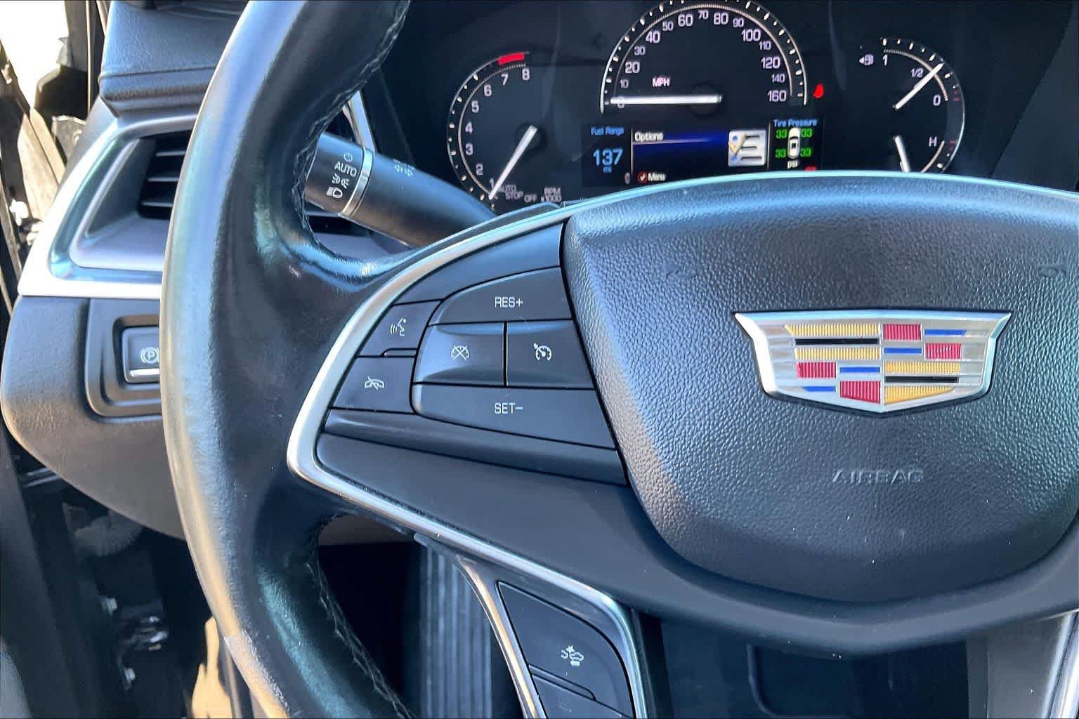 Used 2019 Cadillac XT5 Premium Luxury AWD/4WD image 23