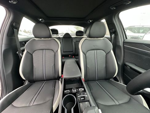 New 2026 Kia K5 GT-Line image 27