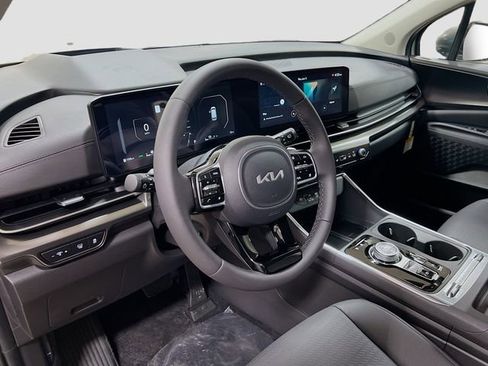 New 2026 Kia Carnival SX Prestige image 9