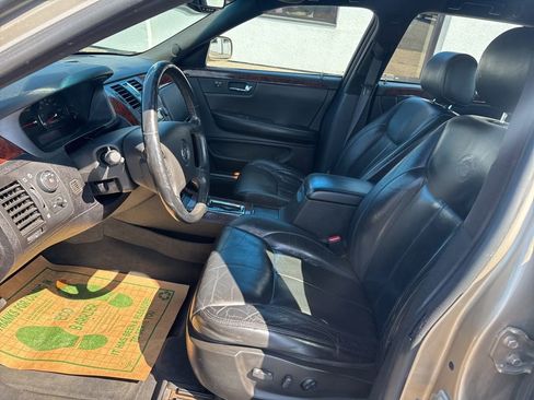 Used 2006 Cadillac DTS FWD image 15