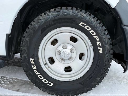 Used 2015 RAM 1500 Tradesman image 24