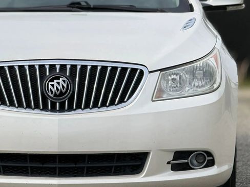 Used 2013 Buick LaCrosse Premium FWD image 12